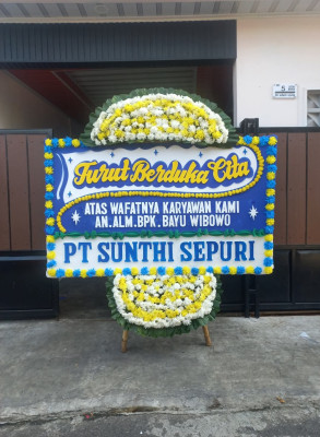 Papan Bunga Duka di Wuar Labobar
