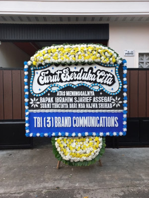 Papan Bunga Duka di Wuar Labobar